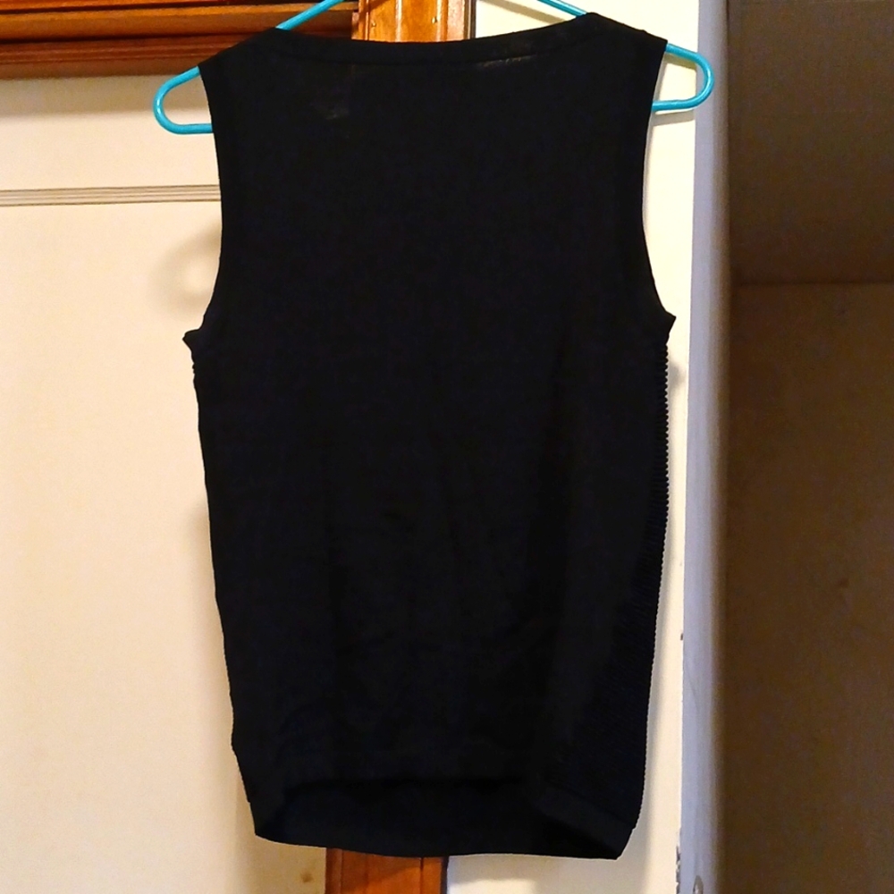Alcea Rosea Ribbed Tank Top - Picture 4 of 6